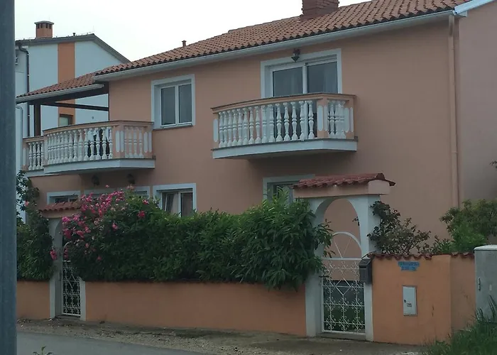 Summerlight Apartman Póla